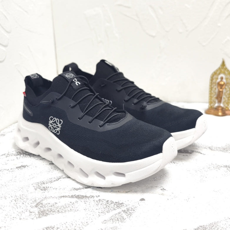 CLOUDTILT SNEAKER 2.0 IN BLACK RECYCLED POLYESTER