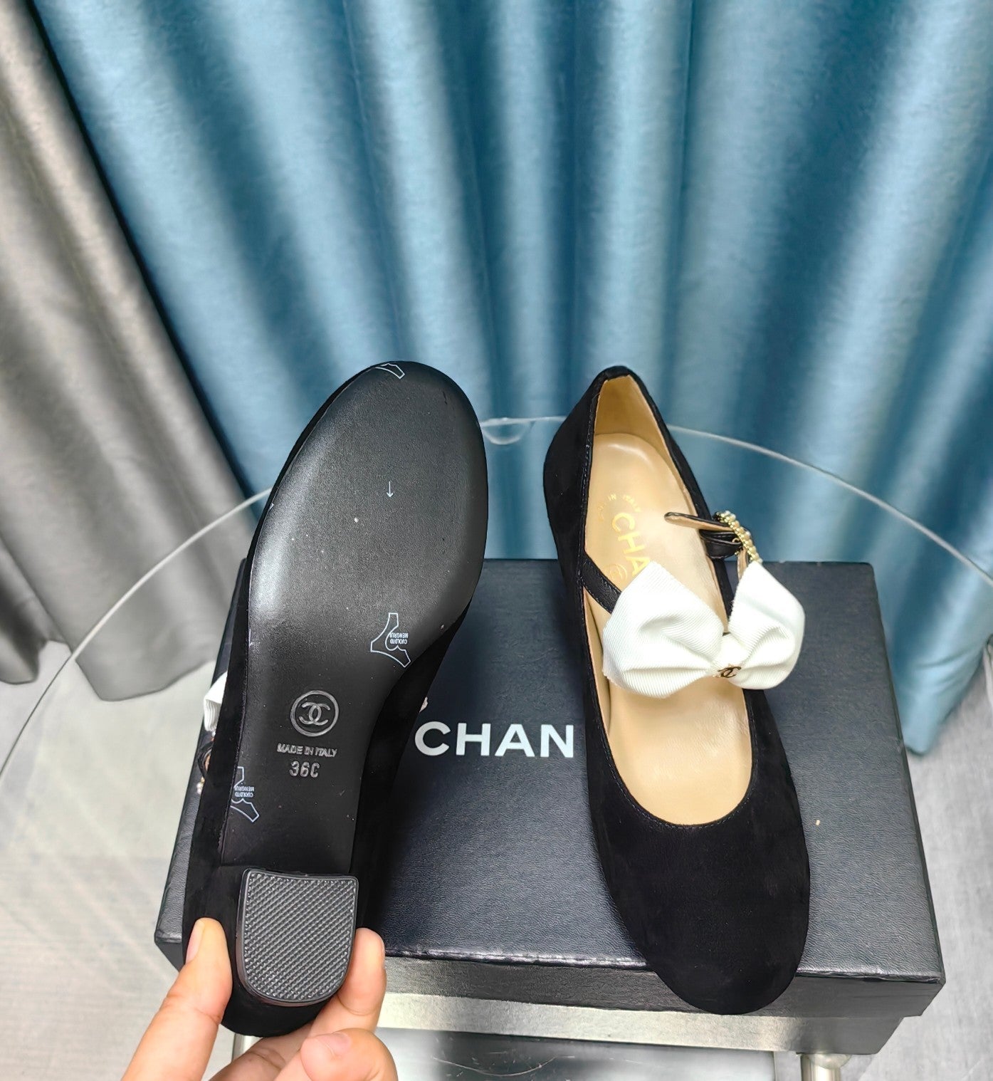 HIGH MARY JANE SHOES BLACK SUEDE WITH WHITE BOW