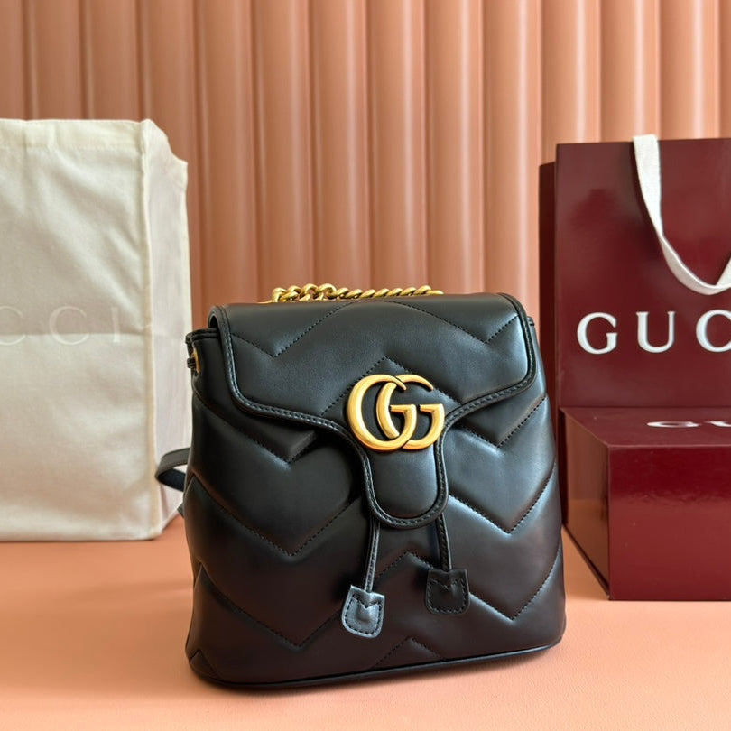 MARMONT BACKPACK 20 IN BLACK CALFSKIN GOLD HARDWARE