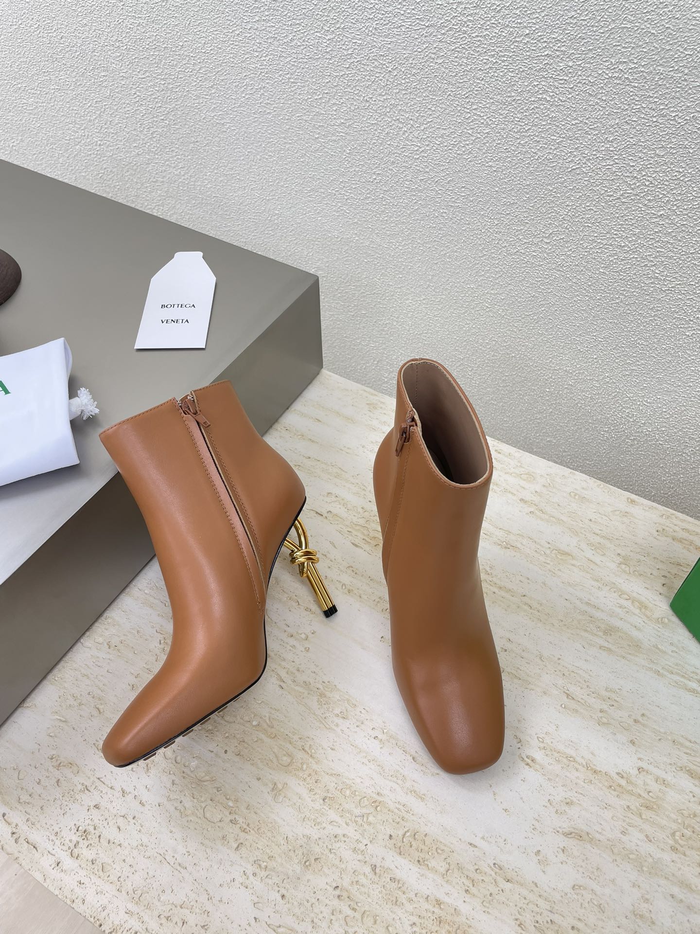 KNOT ANKLE BOOT IN BRONZE BROWN CALFSKIN WITH GOLD METAL HEEL 9 CM