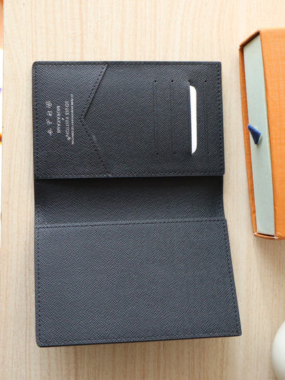 DOLL PASSPORT WALLET IN BLACK MIX COLORFUL CALFSKIN
