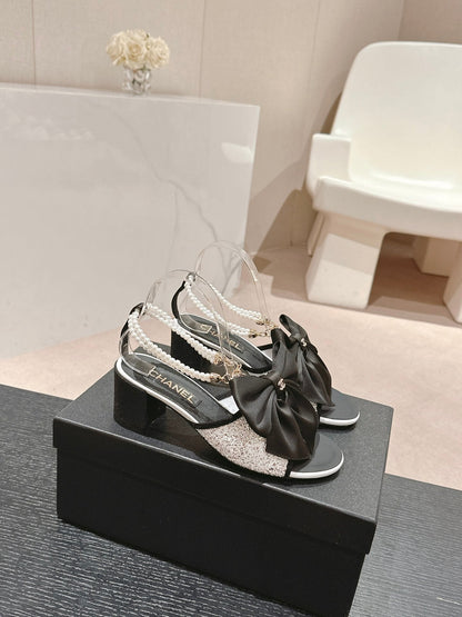 HIGH SANDAL WITH PEARL CHAIN BLACK LAMBSKIN WITH WHITE RHINESTONES