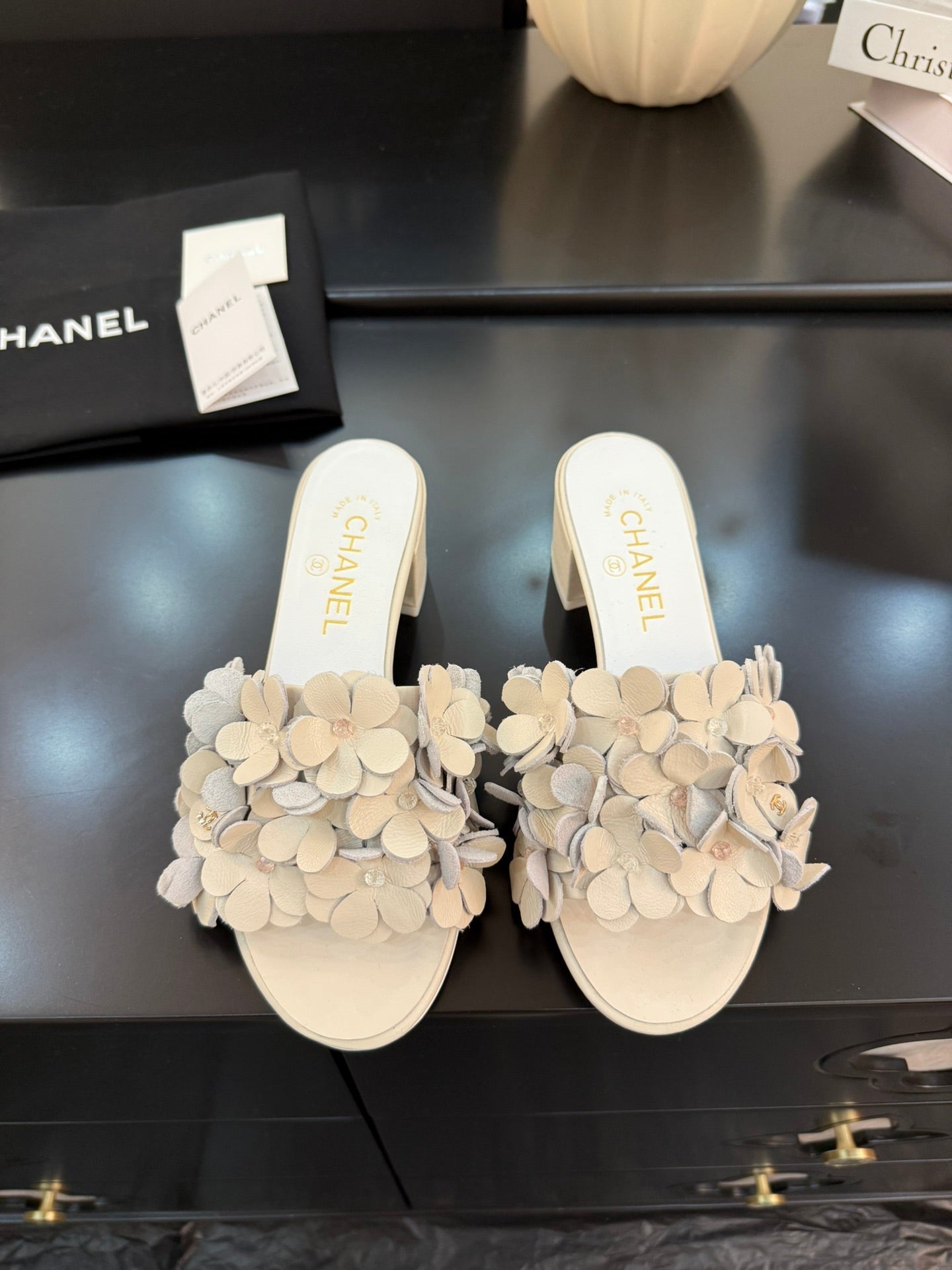 MID HEEL 45 MM MULE IN WHITE CALFSKIN