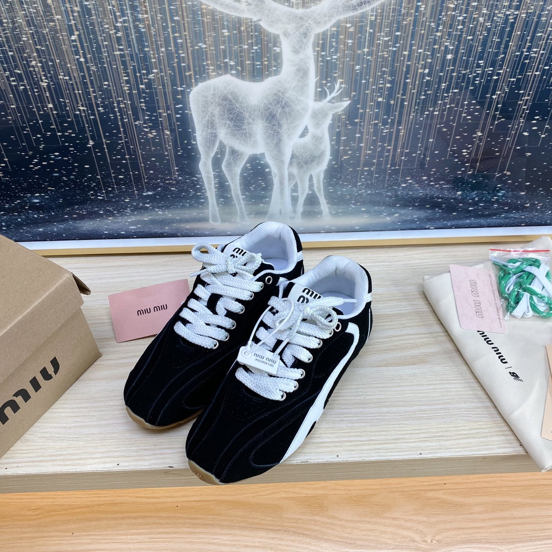 NB Black Sneakers Cowhide