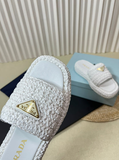Crochet Flatform Slides 40 White