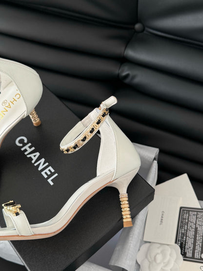 HIGH HEEL 7.5 MM SANDAL IN WHITE SHEEPSKIN WITH STICKERS