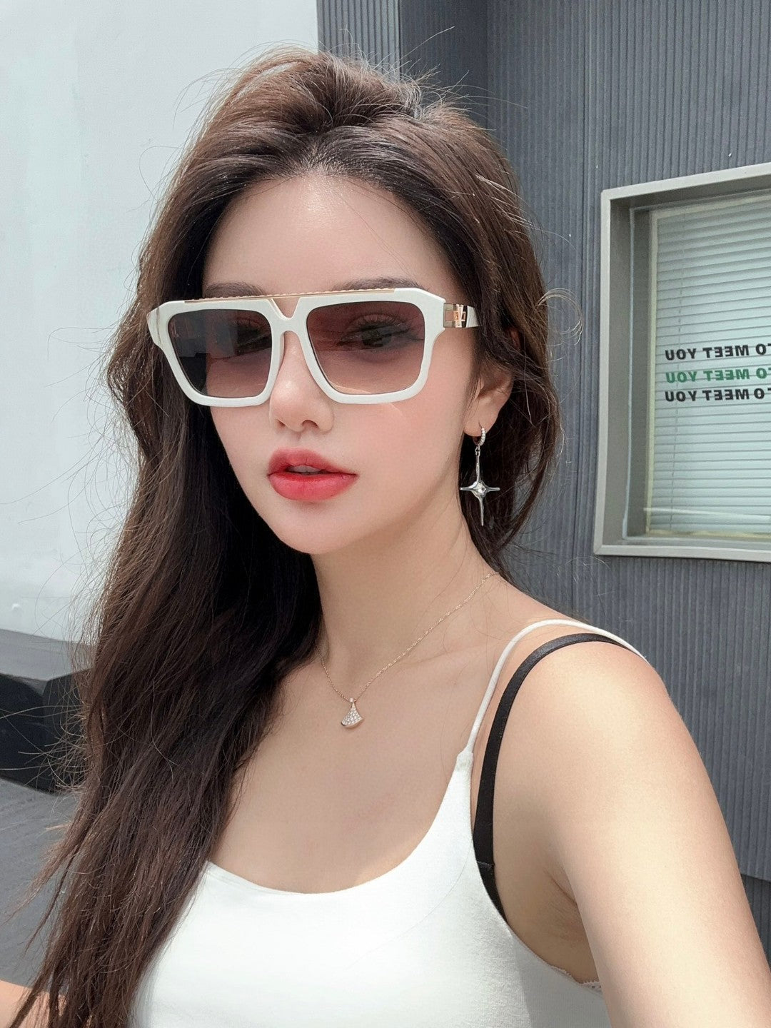 MASCOT PILOT SQUARE SUNGLASS 581377 IN WHTIE ACETATE GOLD METAL