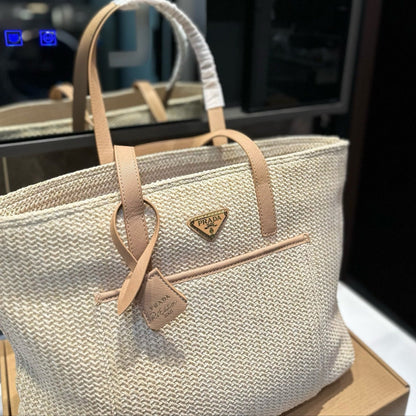 CROCHET TOTE BAG 38 IN BEIGE WOVEN RAFFIA CALFSKIN STRAP