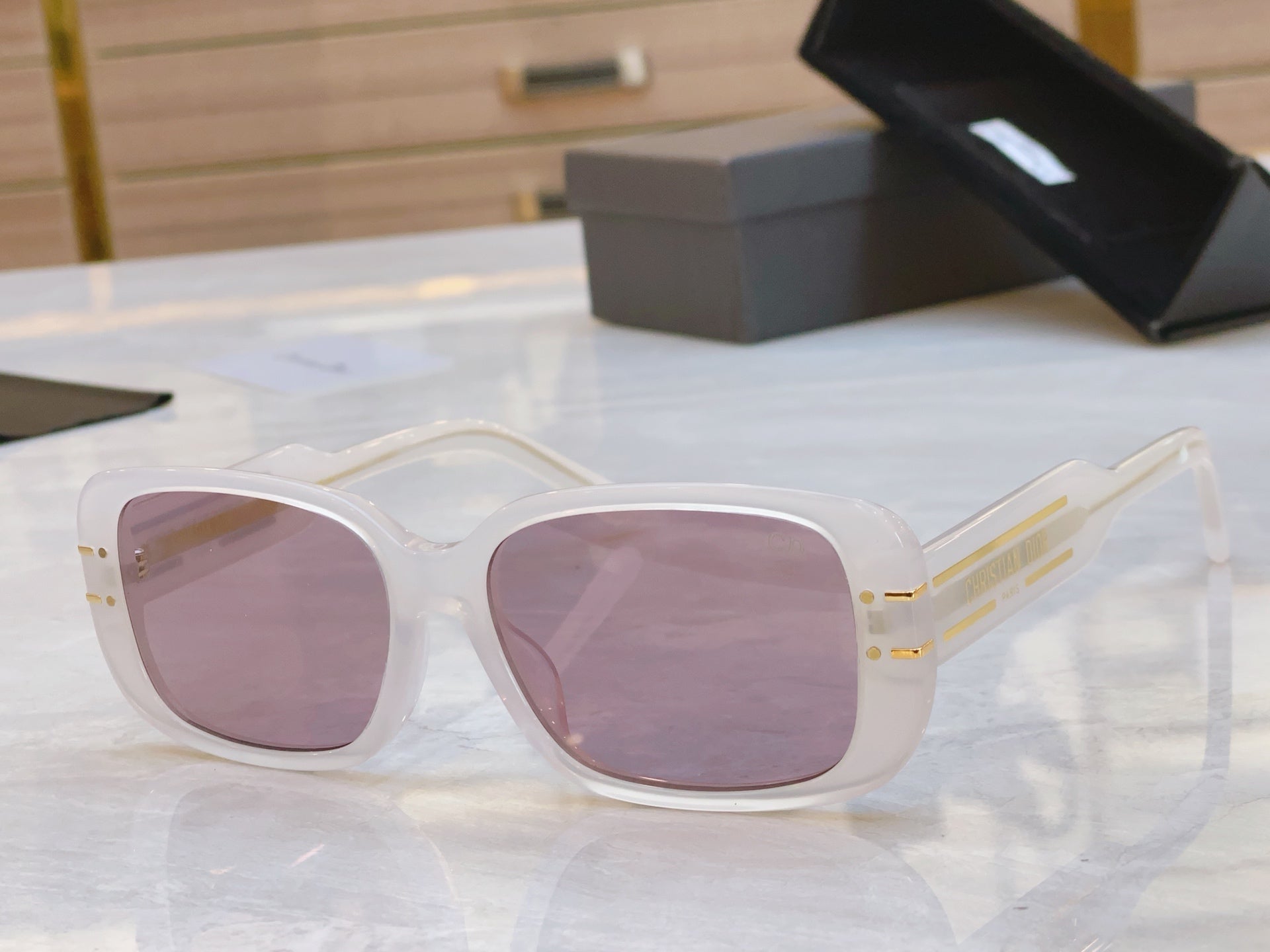 SIGNATURE S12F SUNGLASS 562155 IN ACETATE