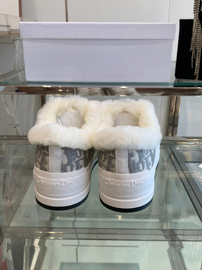 ALK'N PLATFORM SNEAKER PALE GRAY COTTON EMBROIDERED WITH OBLIQUE MOTIF AND WHITE SHEARLING