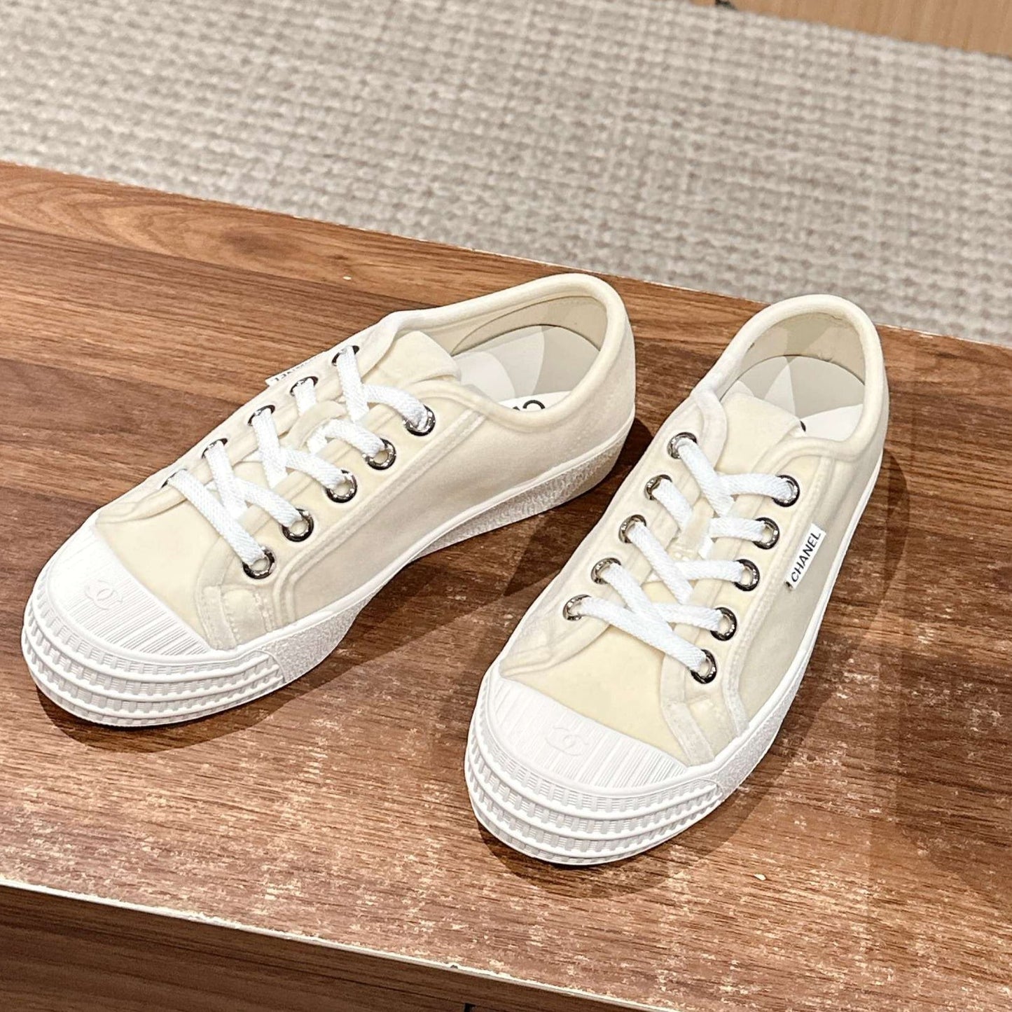 CONVERSE SNEAKER IN BEIGE CREAM CANVAS