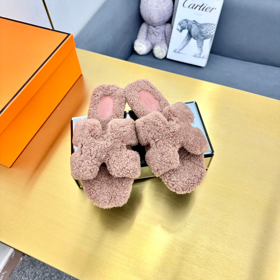 0RAN SHEARLING SANDALS ROSY BROWN