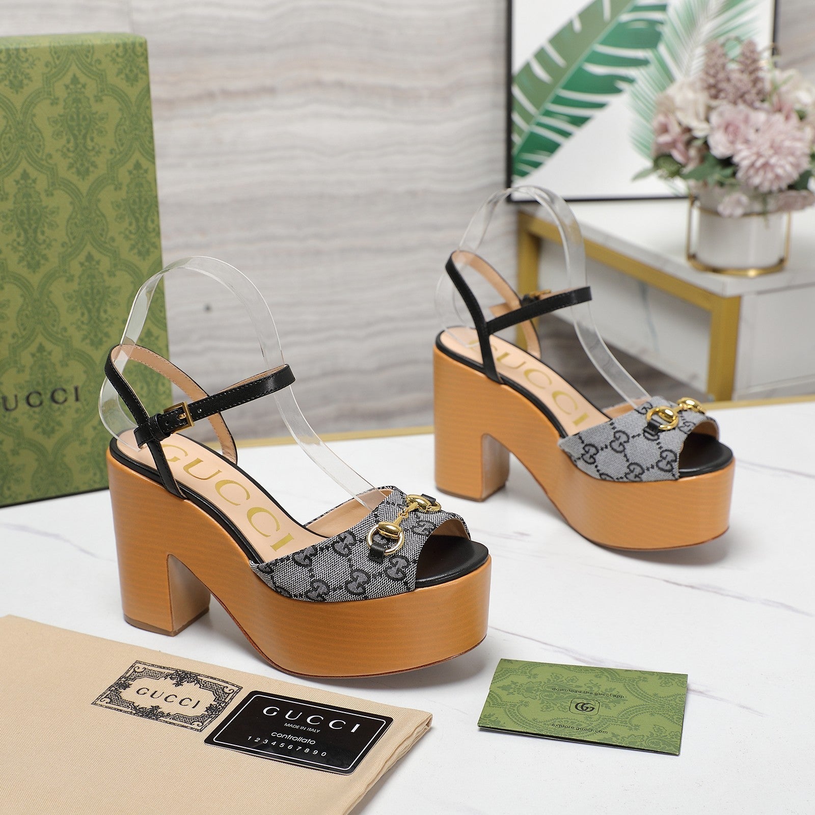 GG HORSEBIT WEDGE SANDAL IN BLACK MONOGRAM JACQUARD FABRIC AND SHEEPSKIN LINING