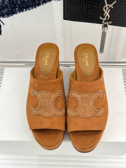 ELENA MULE IN PEANUT BROWN VELVET