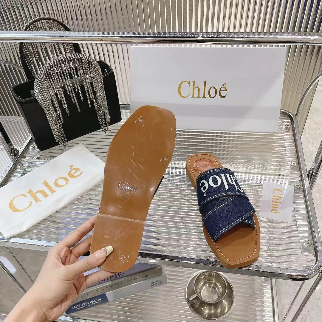 WOODY MULE IN NAVY BLUE DENIM WITH WHITE LOGO