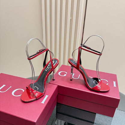 STRAP HIGH BAMBOO-EFFECT HEEL SANDAL IN RED PATENT CALFSKIN