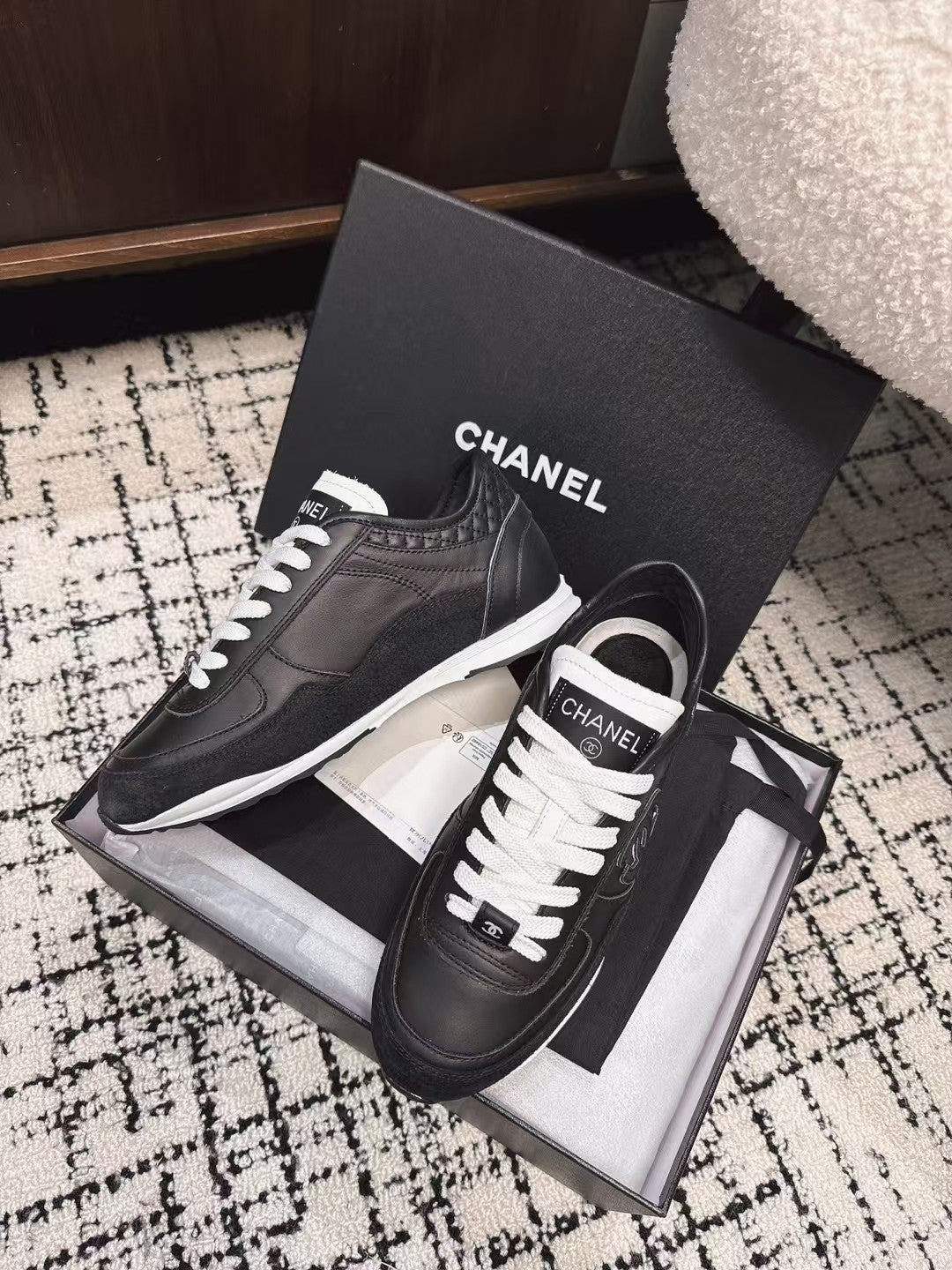 TRAINERS SNEAKER IN BLACK CALFSKIN AND SUEDE