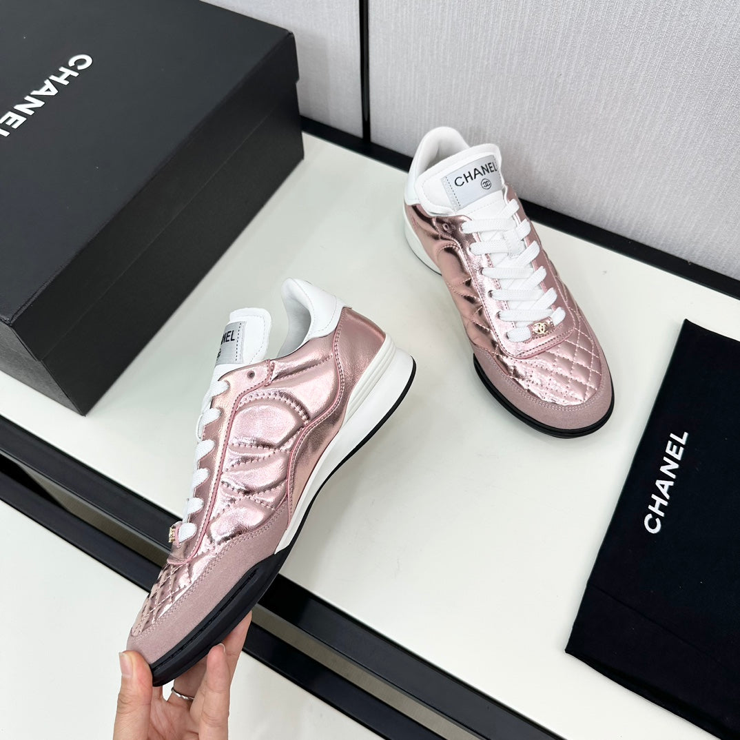 SPORTS SHOES IN GLOSSY COPPER CALFSKIN