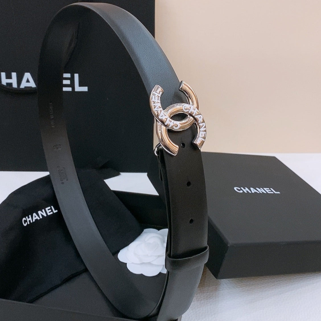 DOUBLE C BELT 30MM IN BLACK CALFSKIN SILVER BUCKLE EMBOSSED WHITE LOGO