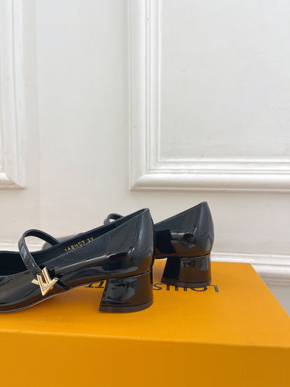 LV WOMEN ROMY HIGH BALLERINA IN GLOSSY BLACK LAMBSKIN