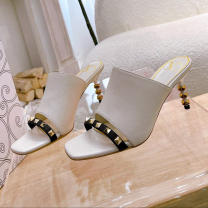 ROCKSTUD TOWER-HEEL MULES IN WHITE CALFSKIN 7 CM